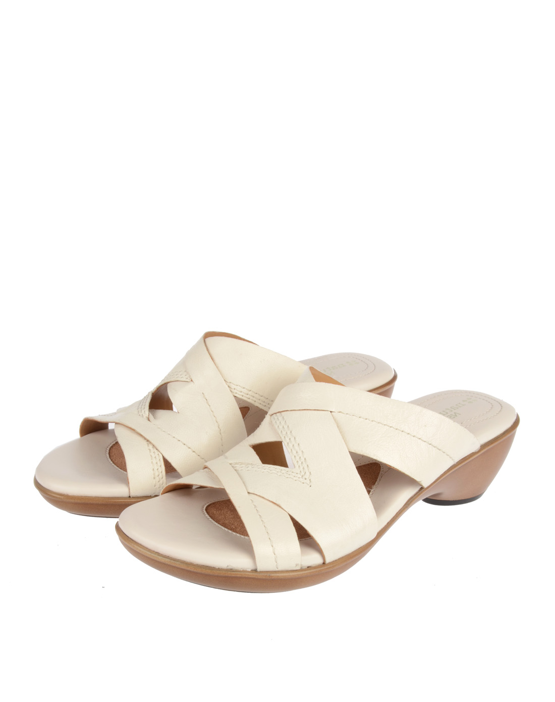 舒适休闲款白色凉拖鞋