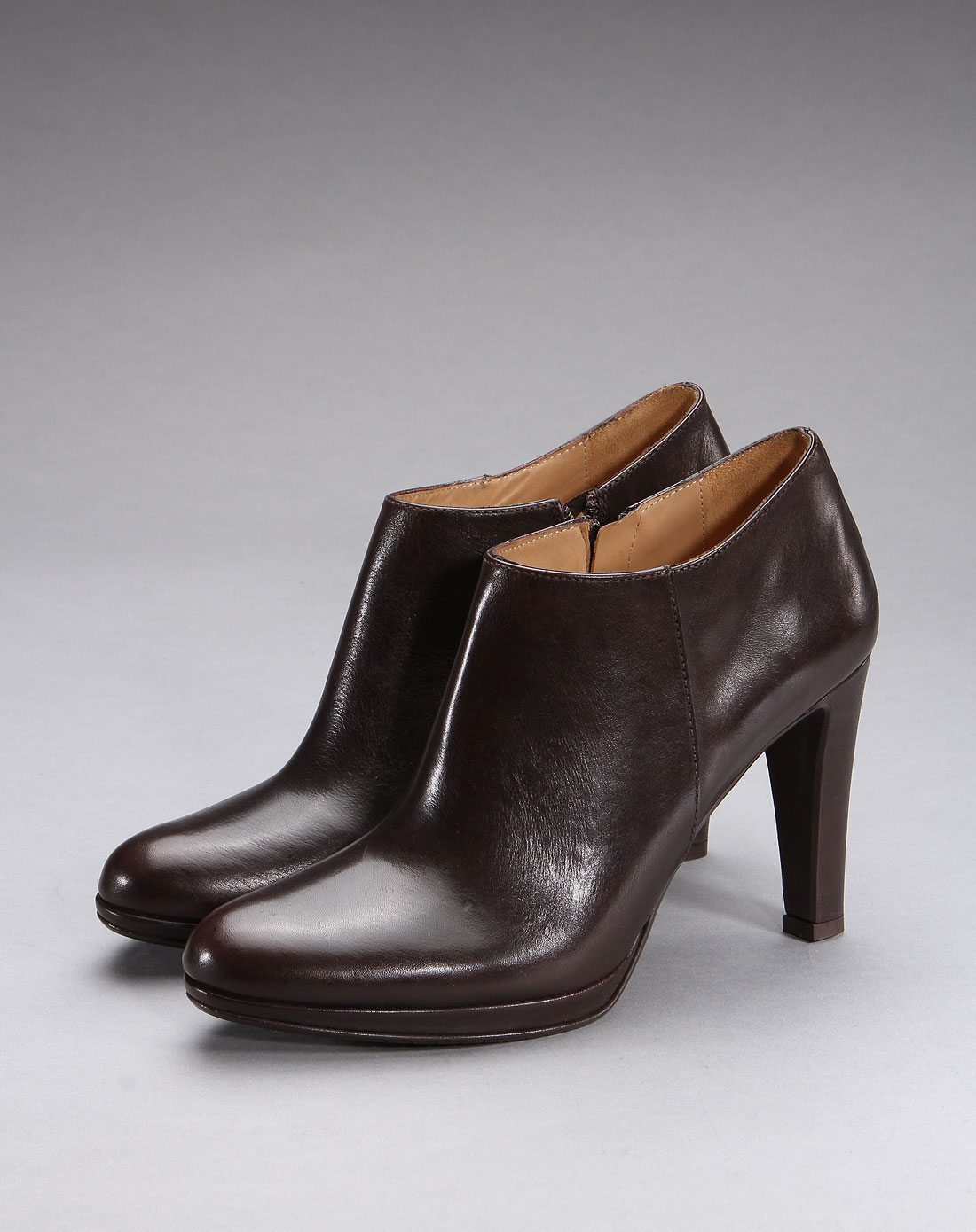 乐途仕lottusse名品专场女款皇室气质牛皮高跟鞋深啡色lj10290173385