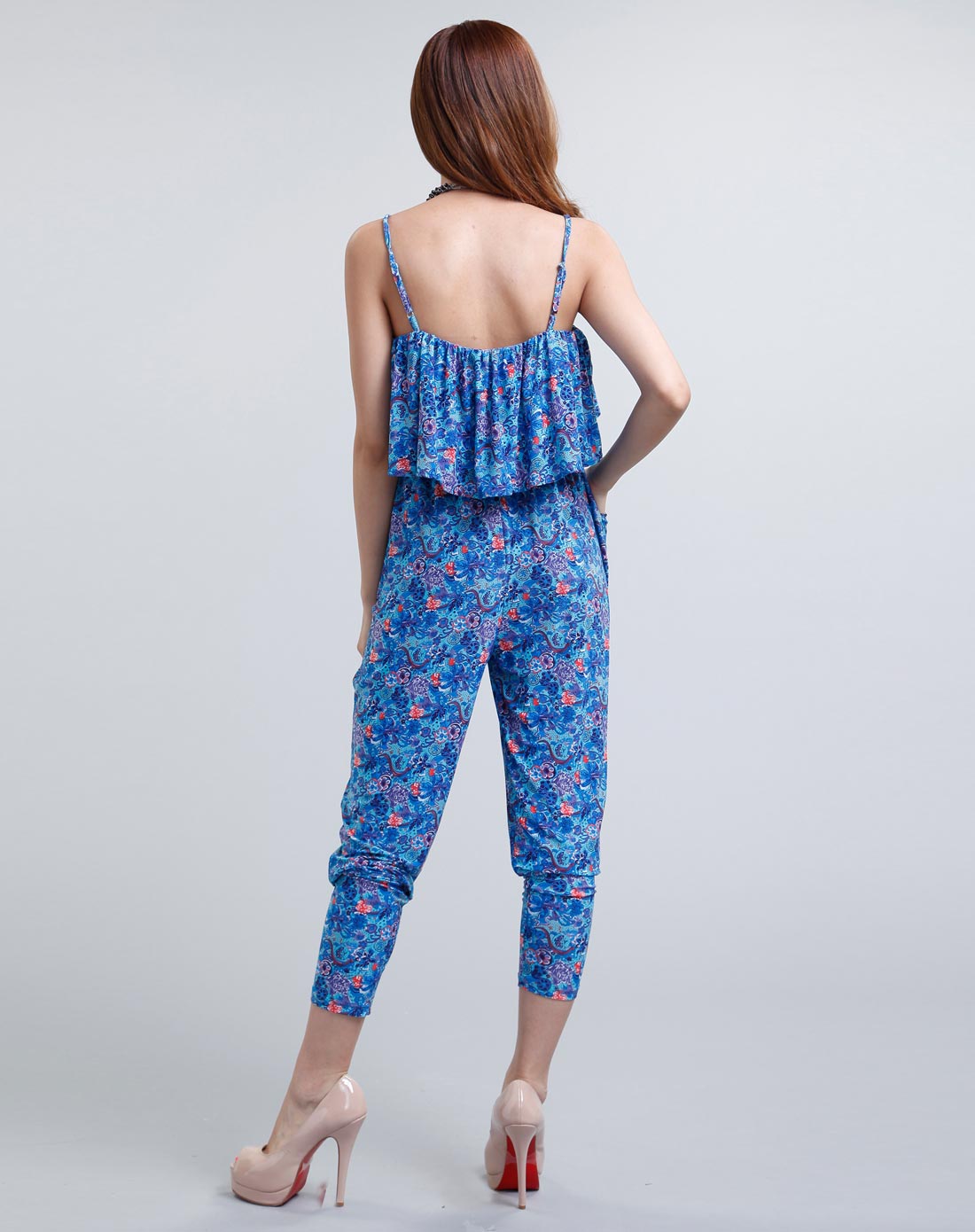 甜美碎花吊带连体裤