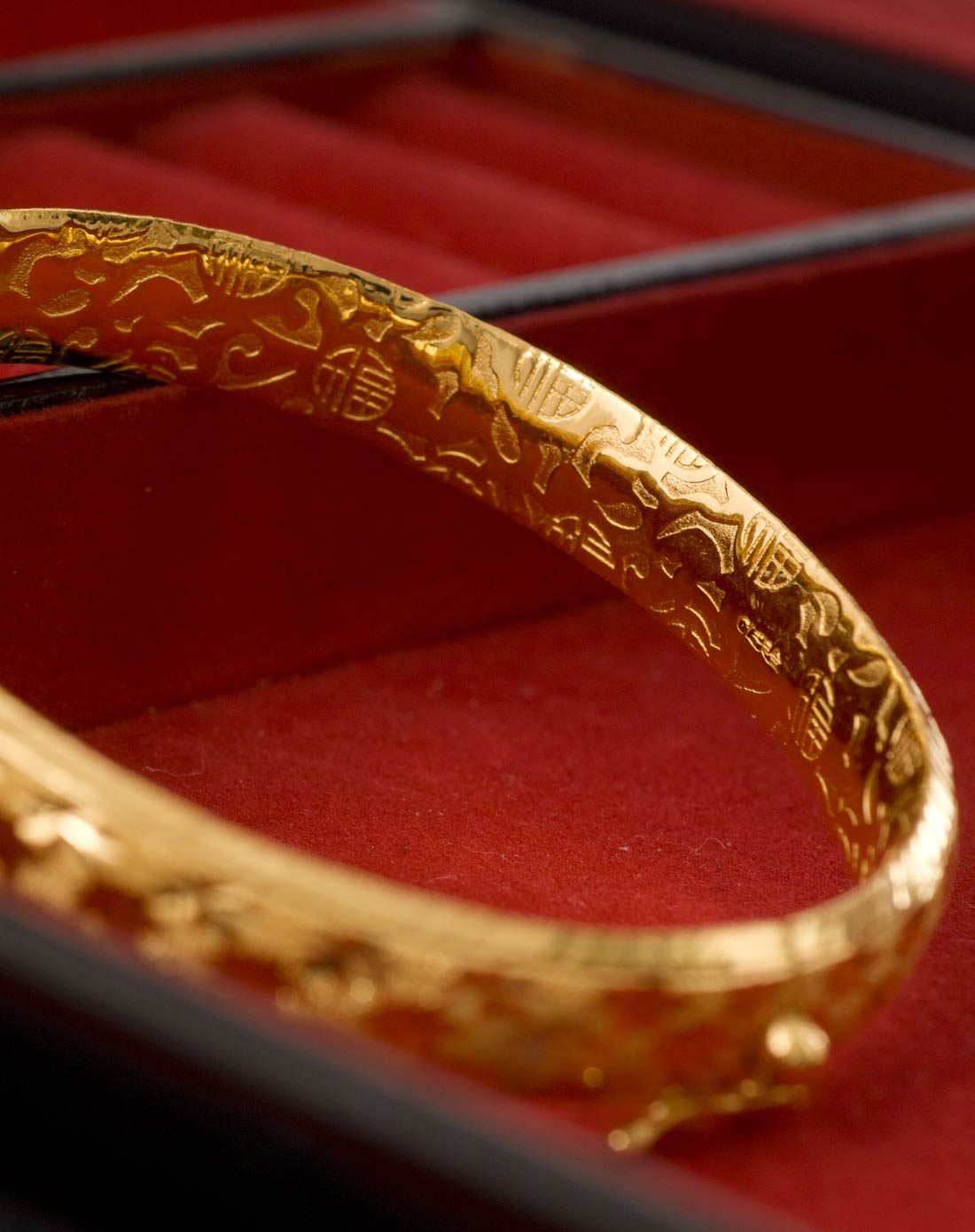 千足金手镯-繁星闪耀