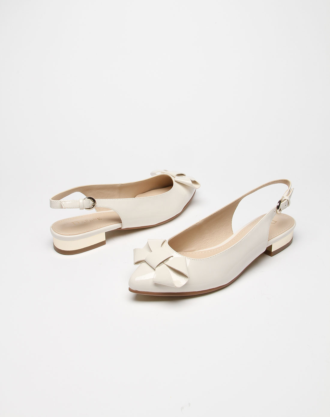 淑女风蝴蝶结米白色休闲鞋